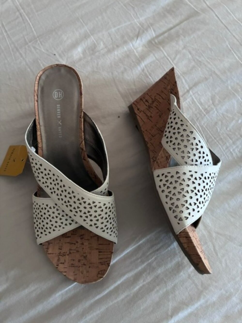 NWT Denver Hayes White Laser Cut Cork Wedge Sandal Shoes Size 11 Mark's